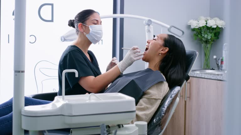 Professional Dental Services in Urbancrest, OH